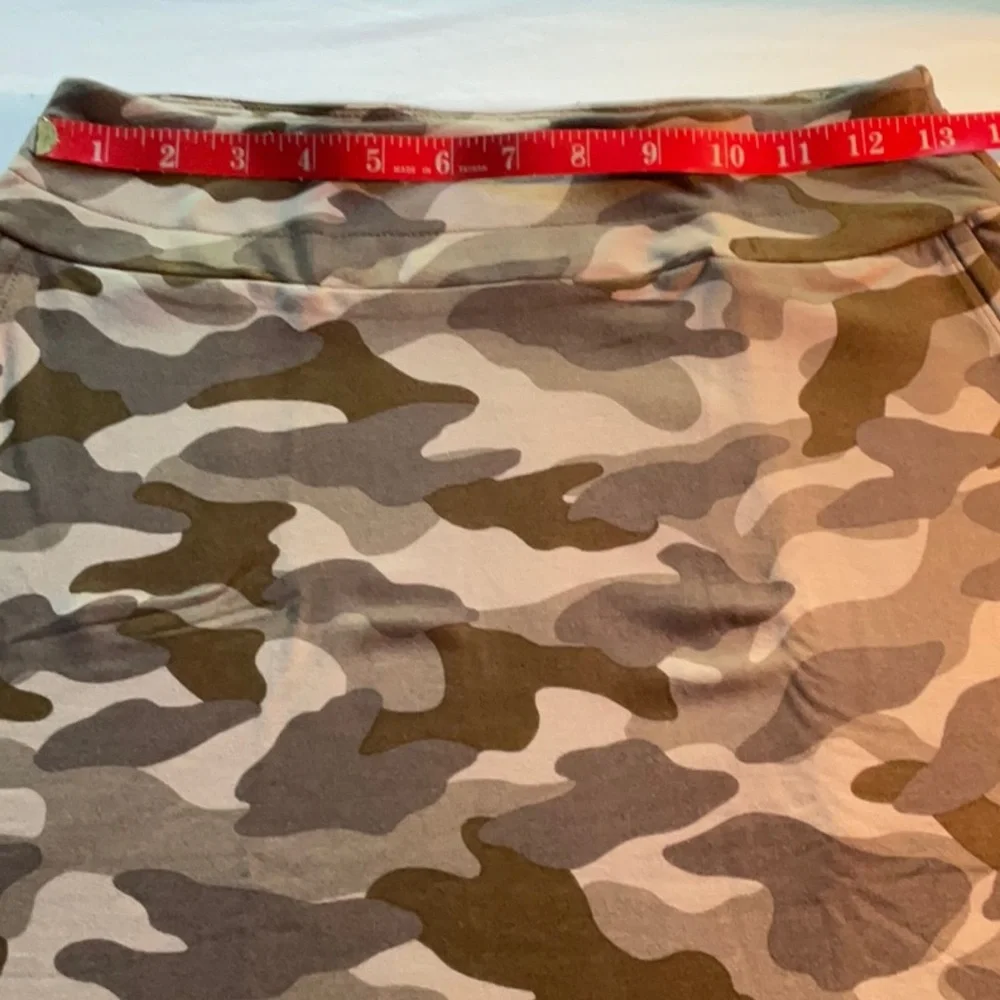 Camo Print Pencil Skirt LOGO Lounge by Lori Goldstein Stretch Knit Gray Olive